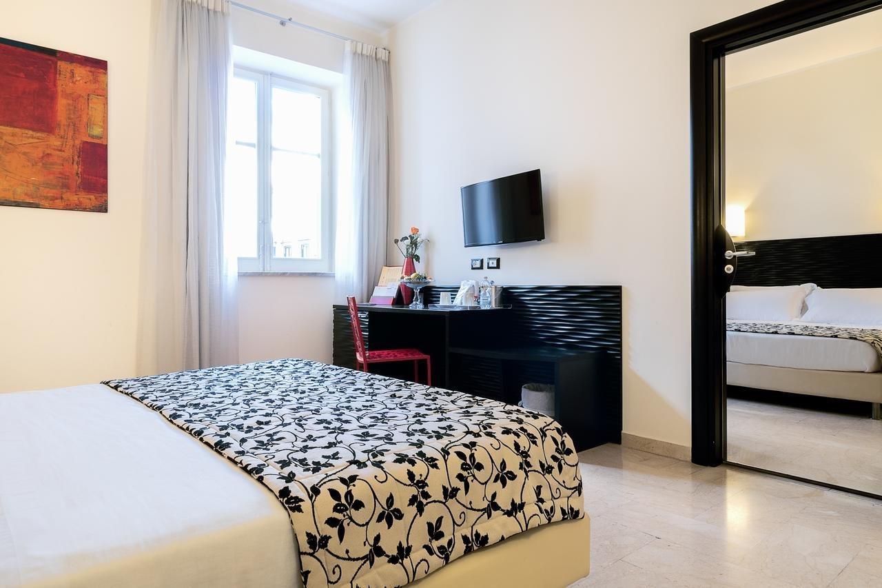 Garibaldi Hotel