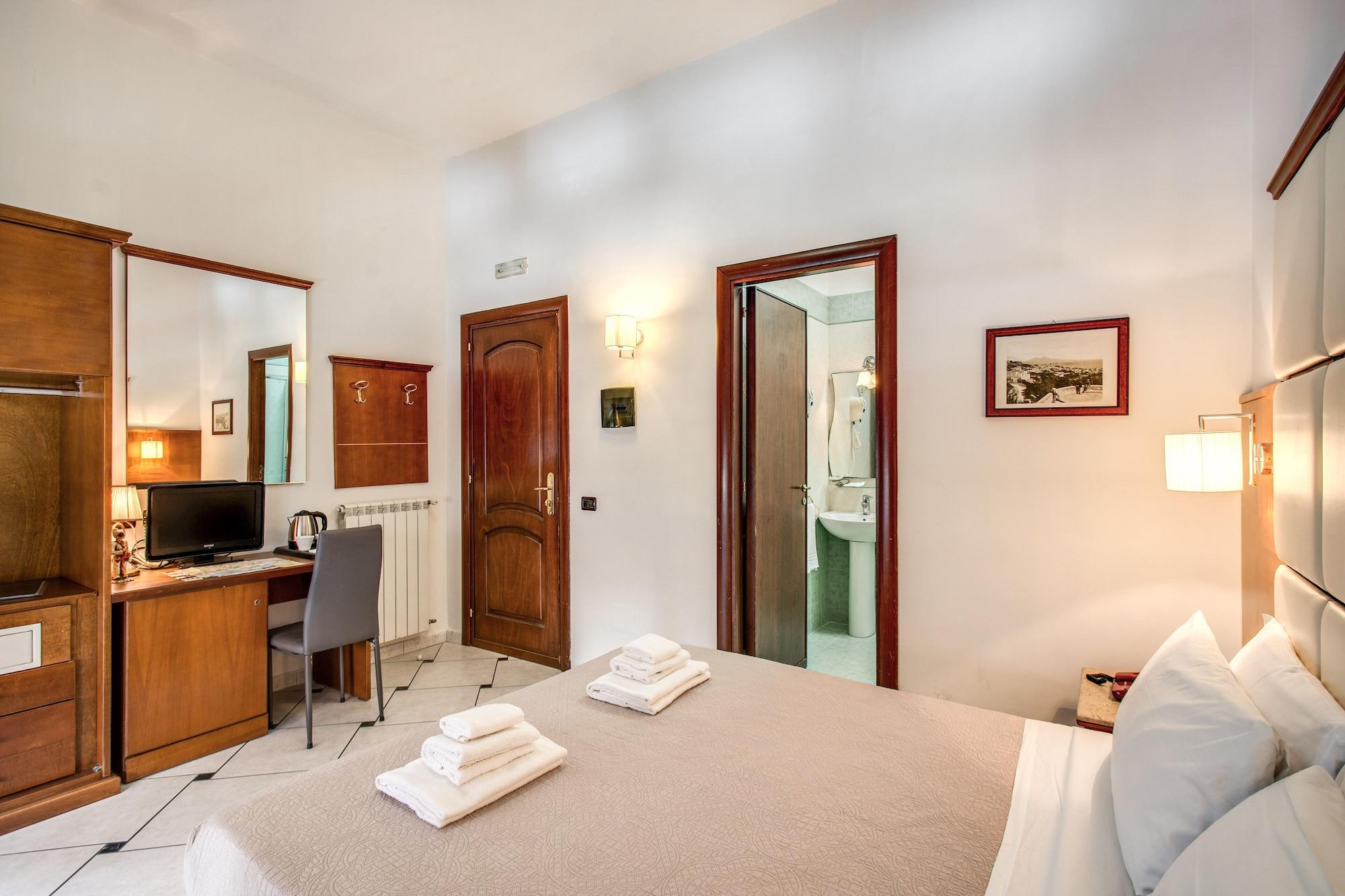 Hotel Garibaldi Neapel